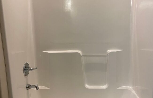 2 beds, 2 baths, 929 sqft, $1,025, Unit 1720-B05