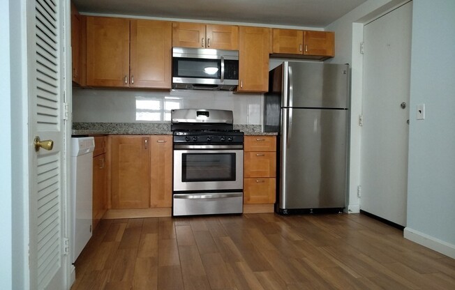 2 beds, 1 bath, 668 sqft, $2,000, Unit 1