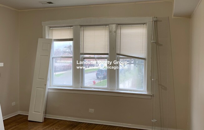 3757 W SUNNYSIDE