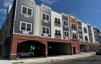 1127 1135 STUYVESANT