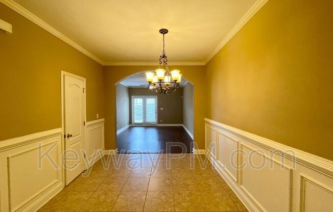 1405 LEIGH CT