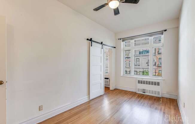 227 E 60 ST