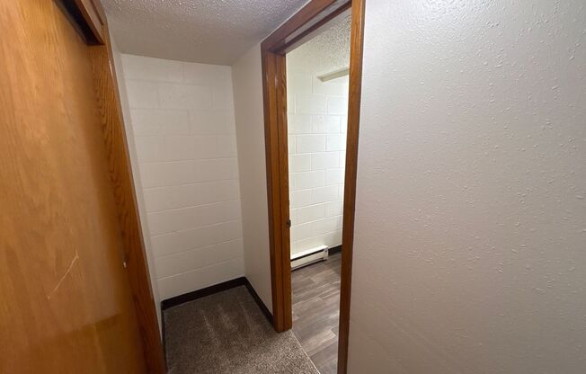 Studio, 1 bath, 500 sqft, $650, Unit 213