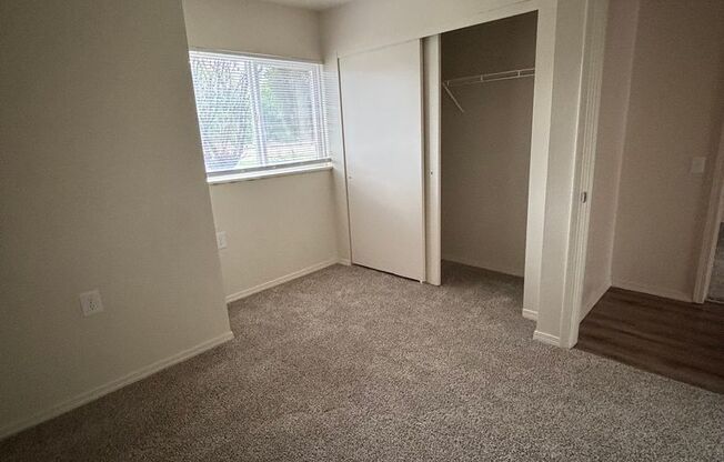 2 beds, 1 bath, 842 sqft, $1,444, Unit 28-B06 Davis 2 BD