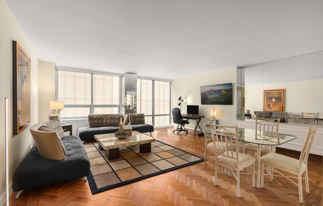 15 West 53rd St. 21C
