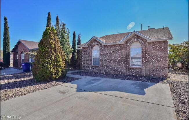 2256 TIERRA ALEGRE WAY