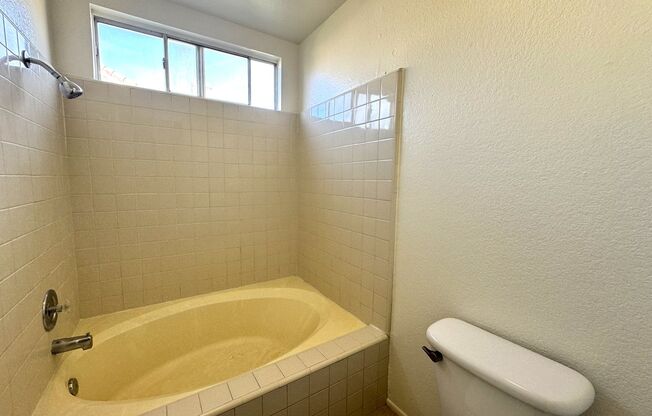 Spacious 3 Bedroom Home available in Fontana!