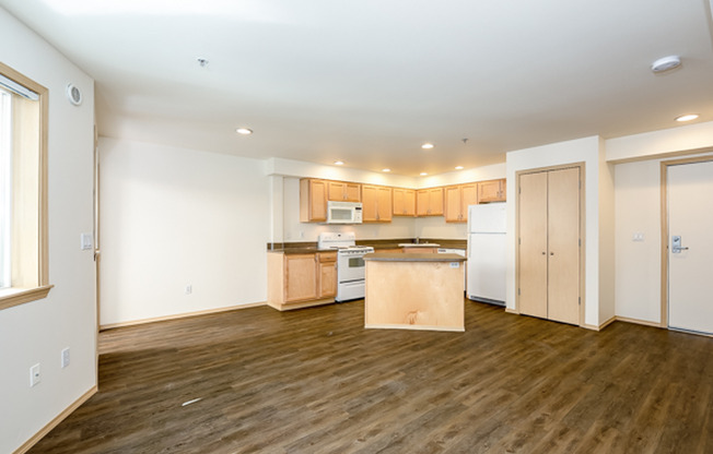 1 bed, 1 bath, 531 sqft, $1,699, Unit 713