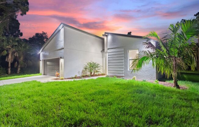 Deposit-Free! Modern, energy efficient home with ALL of the upgrades! North Port, FL