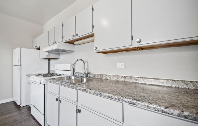 1 bed, 1 bath, $1,665