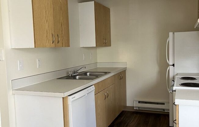 1 bed, 1 bath, 740 sqft, $1,195, Unit 1408 - 202