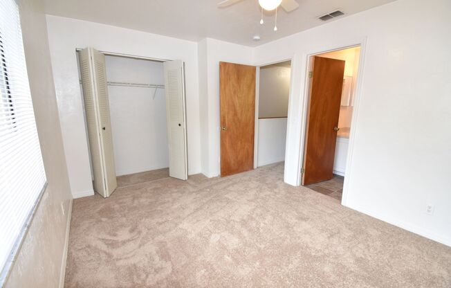 2 beds, 2.5 baths, 1,088 sqft, $1,425, Unit CW1303