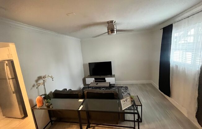 1 bed, 1 bath, 725 sqft, $1,499, Unit 1528-06 Furnished