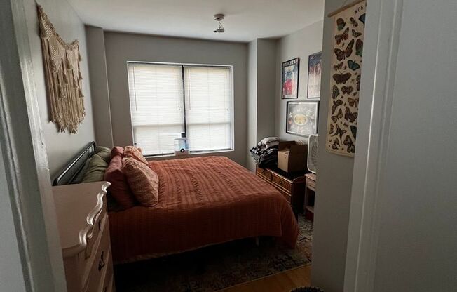 1 bed, 1 bath, $1,575, Unit G2