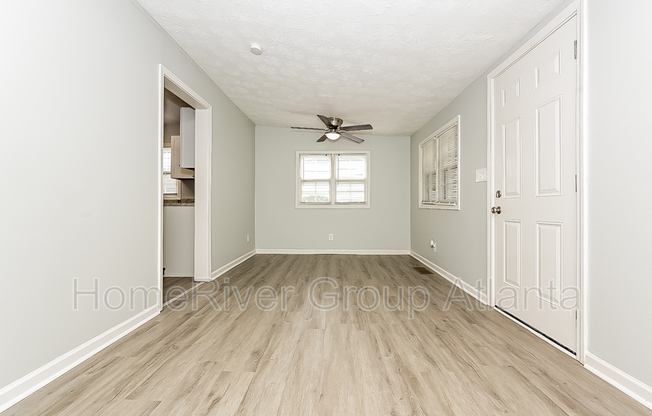 2453 CALVIN AVE