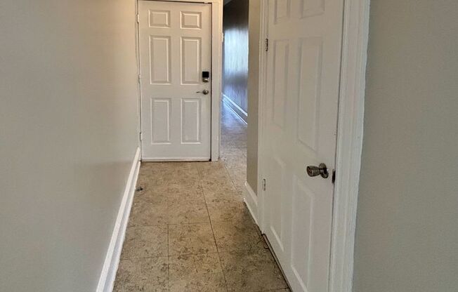 422 W Allen St