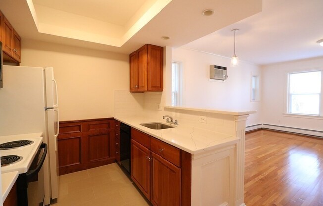 30 UPLAND RD