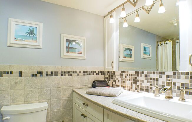 2 beds, 2 baths, $1,600, Unit Apt 603