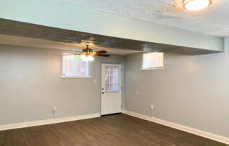 1 bed, 1 bath, 650 sqft, $825, Unit Unit K