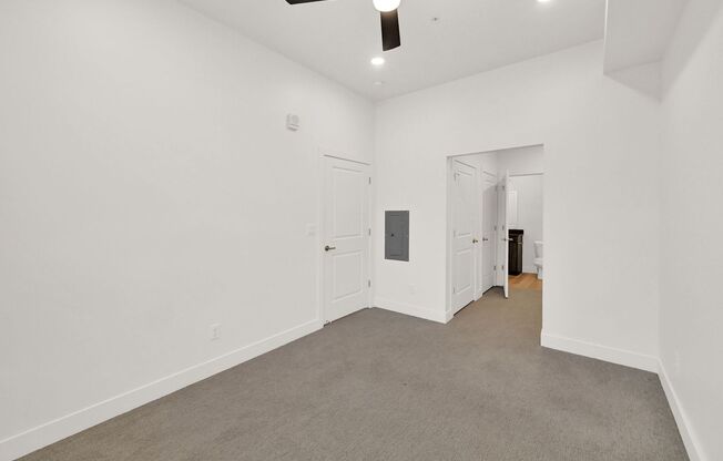1 bed, 1 bath, $1,200, Unit 308