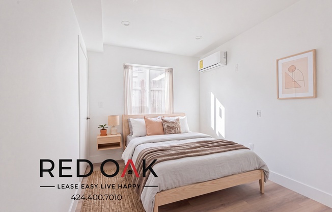 2437 S CENTINELA