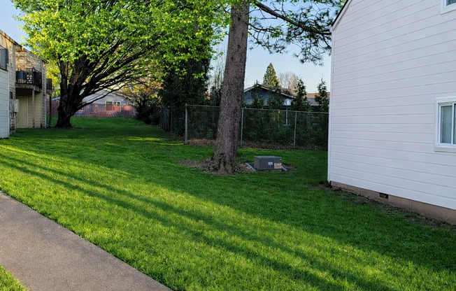 #440 MEYERS SQUARE APTS