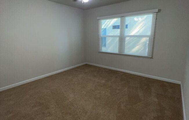 2 beds, 1 bath, $2,250