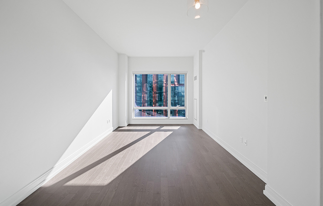 1 bed, 1 bath, $5,450, Unit 28F