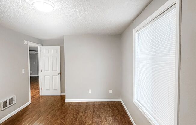 2 beds, 2 baths, 1,096 sqft, $1,575, Unit 1891C