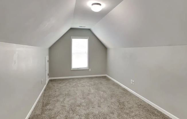 229 HAYWOOD LN