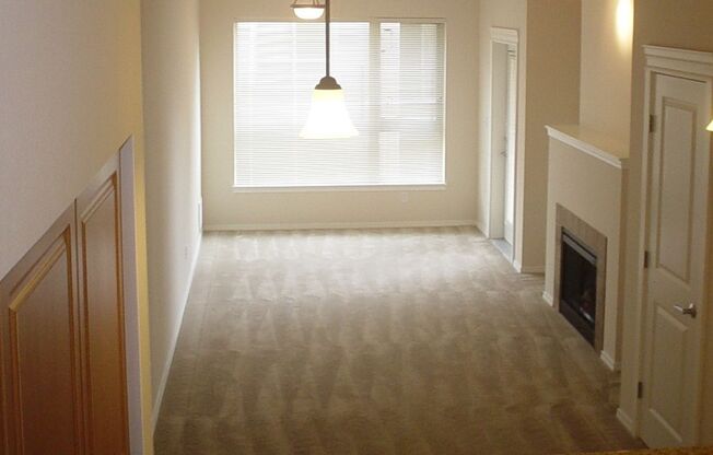 2 beds, 2 baths, 1,079 sqft, $3,195, Unit 514