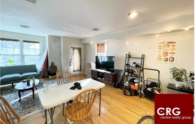 6 7 HARLESTON ST
