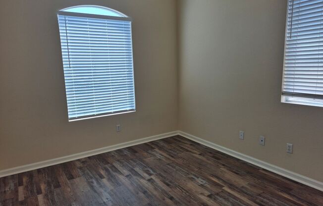 4 beds, 3 baths, $2,795