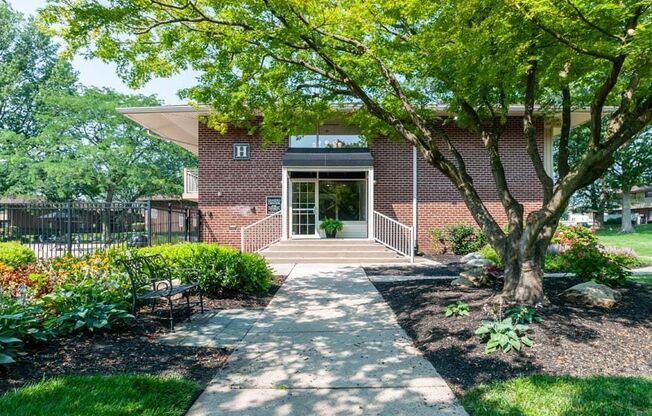 Leasing Office