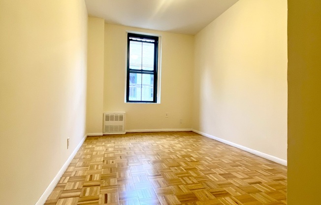 1 bed, 1 bath, $2,795, Unit 5H