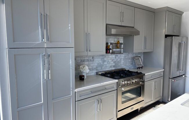 2 beds, 2 baths, 1,410 sqft, $3,950, Unit 501W