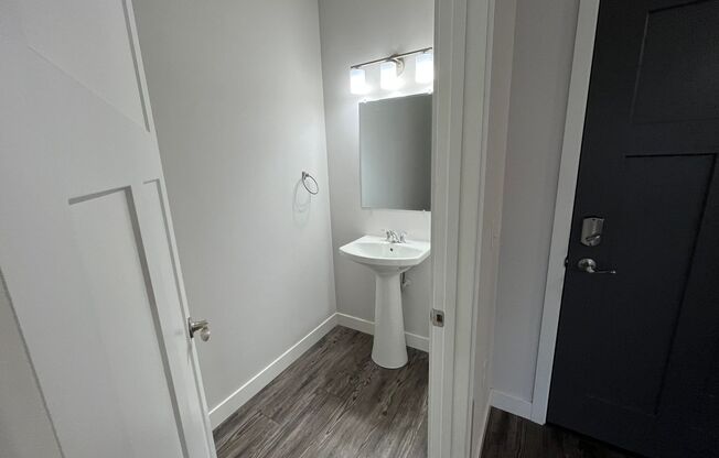 2 beds, 2.5 baths, 1,332 sqft, $1,995, Unit 4958-314