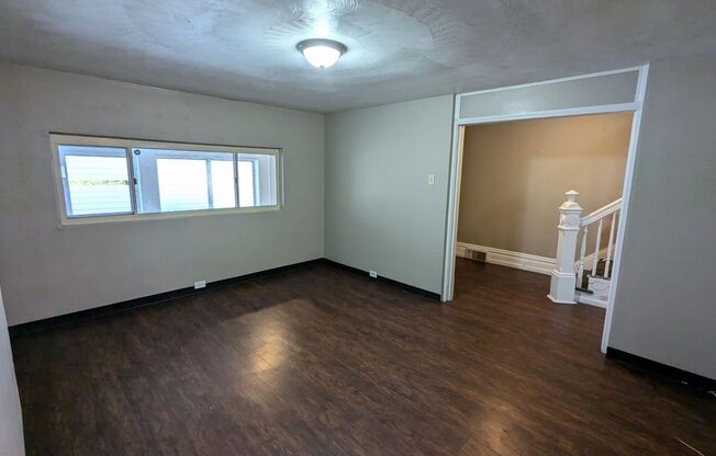 4 beds, 1 bath, 2,440 sqft, $1,250, Unit 1