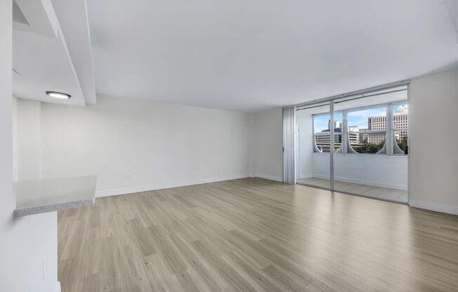 2 beds, 2 baths, 1,032 sqft, $1,700, Unit 310 (Renovated)