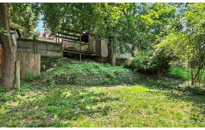 Renovated 4-Bedroom Apartment Near CMU, Pitt & Pittsburgh Hospitals!