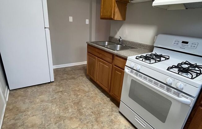 1 bed, 1 bath, 670 sqft, $995, Unit CA 137.5-3W