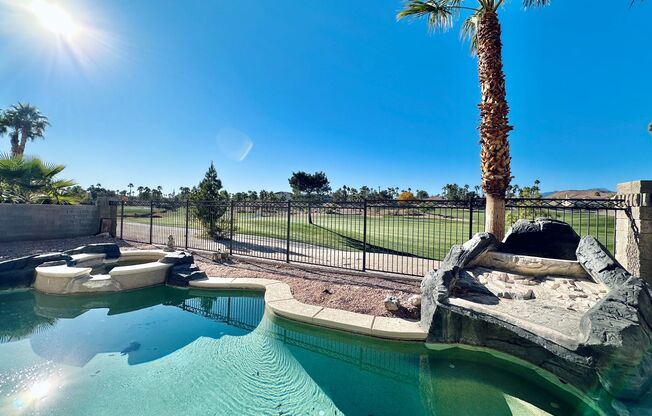 GOLF COURSE VIEW WITH STUNNING POOL!!