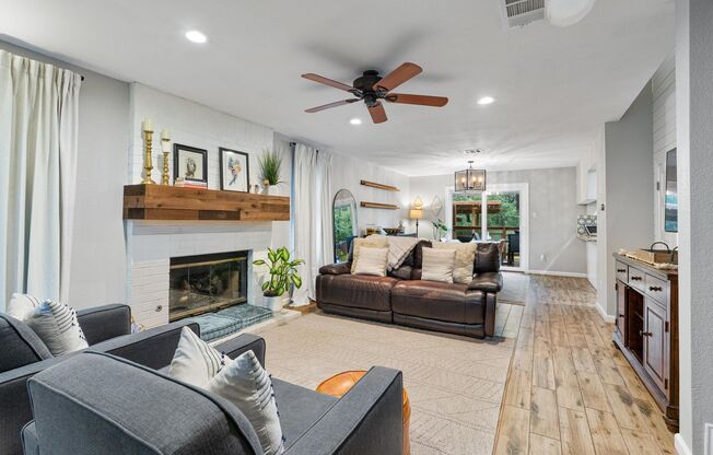8913 Coastal Dr, Austin, Texas 78749