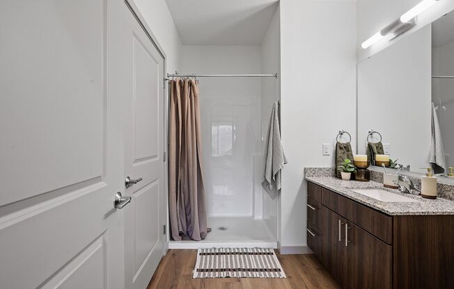 1 bed, 1 bath, 756 sqft, $1,525, Unit 213