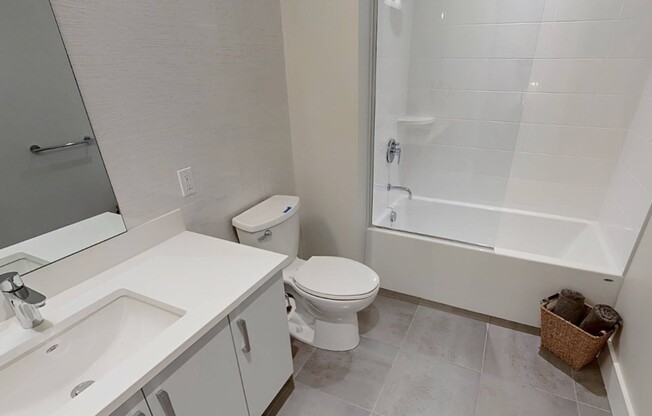 1 bed, 1 bath, $3,200, Unit 305