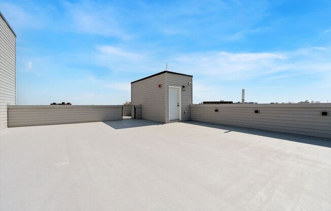 1 bed, 1 bath, 700 sqft, $1,203, Unit 201