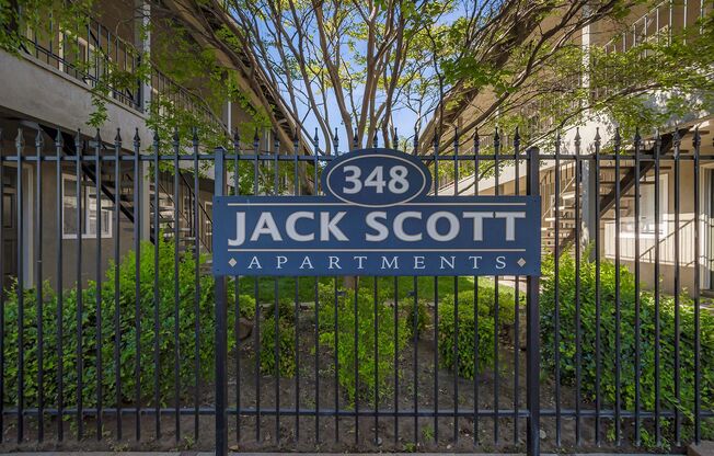 1 bed, 1 bath, 600 sqft, $1,095, Unit C