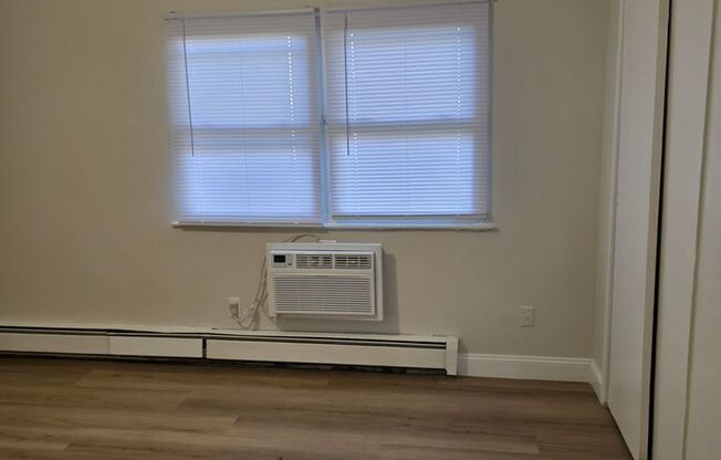 1 bed, 1 bath, 652 sqft, $1,995, Unit 427