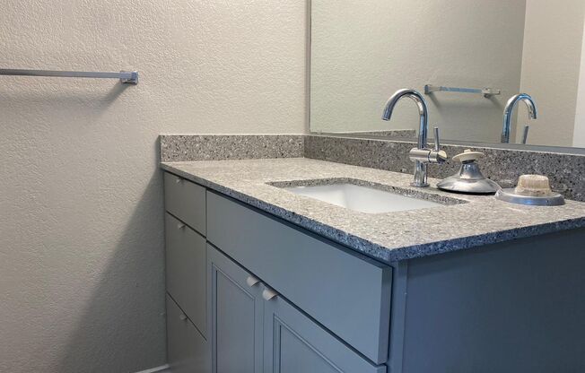 3 beds, 2 baths, 643 sqft, $1,950, Unit C205