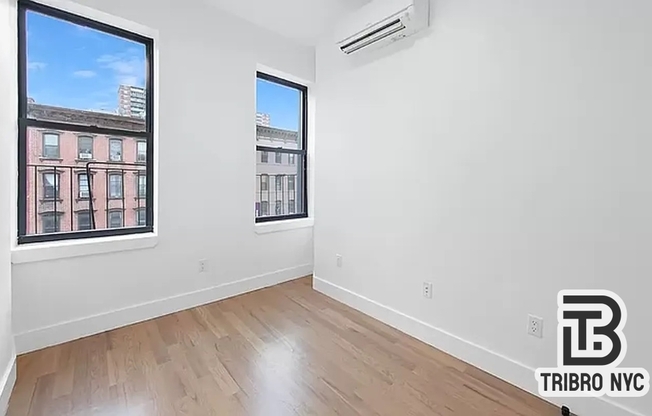 104 GRAHAM AVE